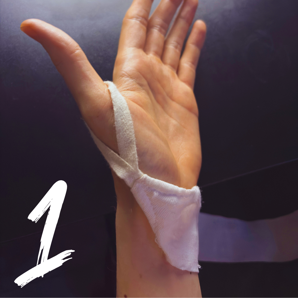 Rozpoczęcie prawidłowego zawijania bandaży treningowych